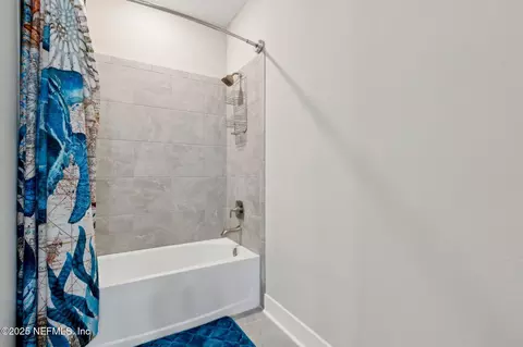Bath - 36501 Shortleaf Ave, Hilliard, FL 32046 photo 4 of 5