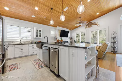 Kitchen - 14 Althea St, Saint Augustine, FL 32084 photo 5 of 11