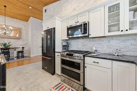 Kitchen - 14 Althea St, Saint Augustine, FL 32084 photo 8 of 11