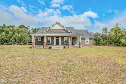 7016 Oakridge Dr, Glen Saint Mary, FL 32040