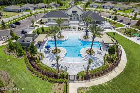 Exterior - 75133 Pondside Ln, Yulee, FL 32097 photo 6 of 8