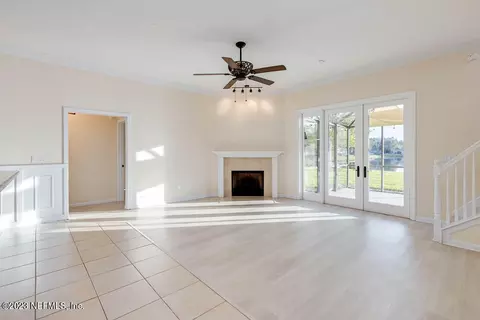 Living - 813 W American Eagle Dr, Saint Augustine, FL 32092 photo 3 of 4
