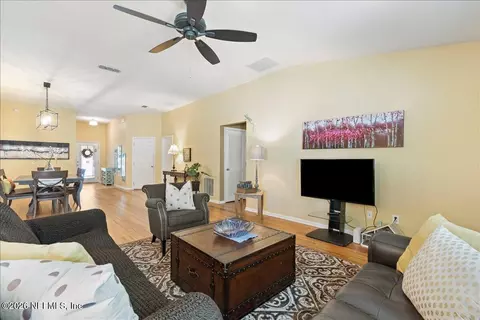 Living - 36 Robin Bay Dr, Saint Augustine, FL 32092 photo 2 of 2