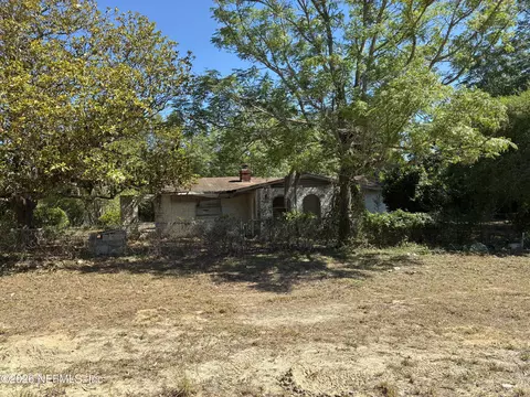 420 Interlachen Blvd, Interlachen, FL 32148