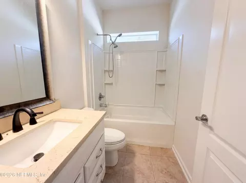 Bath - 45168 Ingleham Cir, Callahan, FL 32011 photo 1 of 5