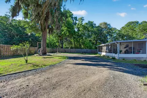 Exterior - 86112 Lofton Ct, Yulee, FL 32097 photo 10 of 27