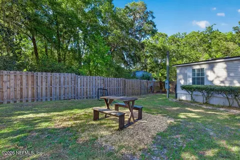 Exterior - 86112 Lofton Ct, Yulee, FL 32097 photo 11 of 27