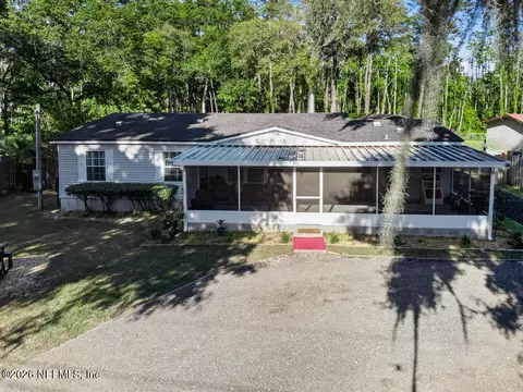 Exterior - 86112 Lofton Ct, Yulee, FL 32097 photo 4 of 27