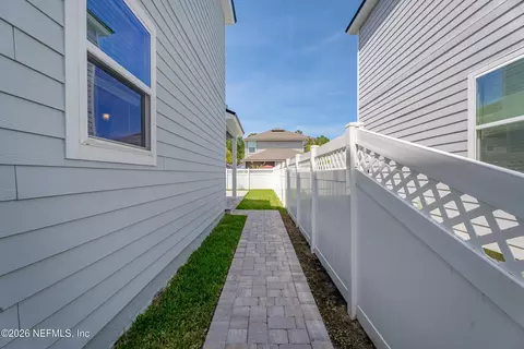 Entry Way - 225 Millerstone Dr, Saint Augustine, FL 32092 photo 4 of 8