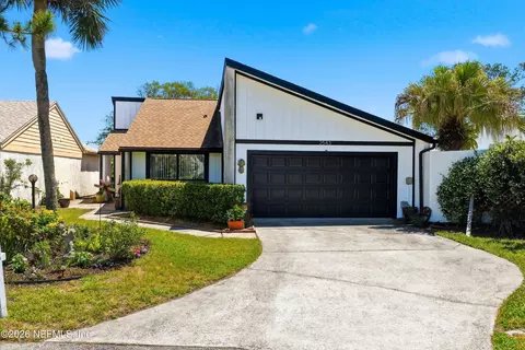 2543 Dauphine Ct E, Ponte Vedra Beach, FL 32082