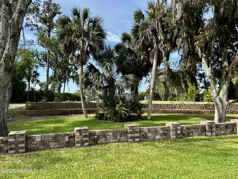 4240 Yacht Club Rd, Jacksonville, FL 32210