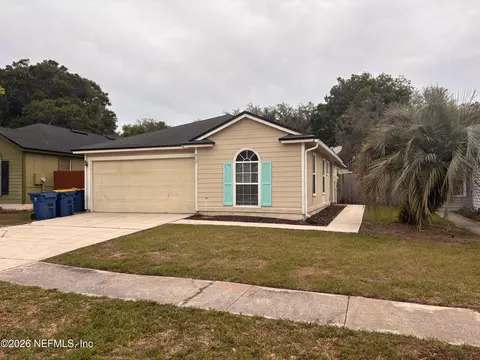 917 Majestic Cypress Dr N, Jacksonville, FL 32233