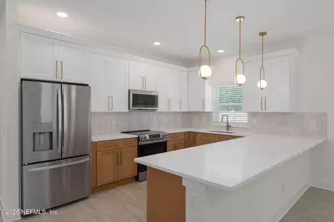 Kitchen - 959 Bruen St, Saint Augustine, FL 32084 photo 4 of 4