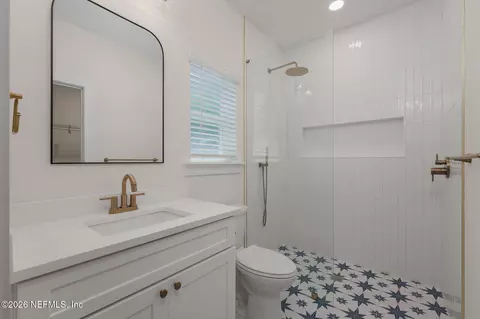 Bath - 959 Bruen St, Saint Augustine, FL 32084 photo 2 of 4