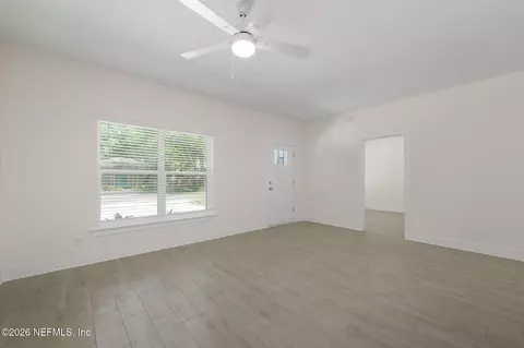 Living - 959 Bruen St, Saint Augustine, FL 32084 photo 3 of 4