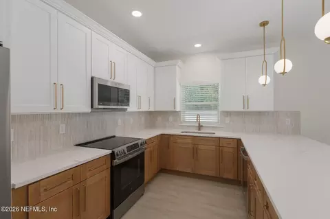Kitchen - 959 Bruen St, Saint Augustine, FL 32084 photo 1 of 4