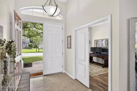 Entry Way - 611 Battersea Dr, Saint Augustine, FL 32095 photo 3 of 5