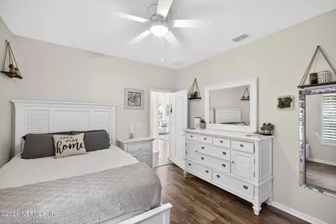 Bedroom - 611 Battersea Dr, Saint Augustine, FL 32095 photo 6 of 9