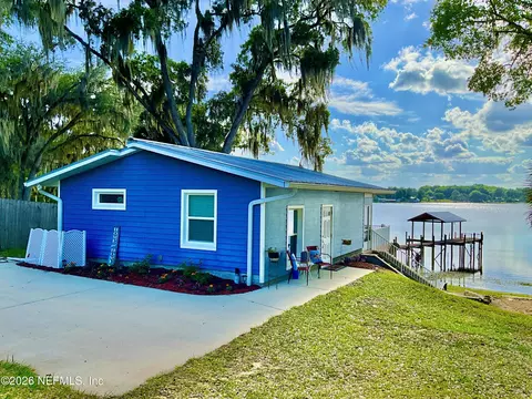 125 Floradandy Rd, Hawthorne, FL 32640
