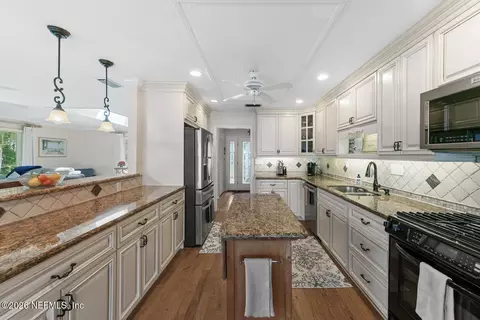 Kitchen - 381 County Road 13 S, Saint Augustine, FL 32092 photo 4 of 6