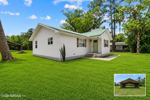 3250 NE 179th St, Starke, FL 32091