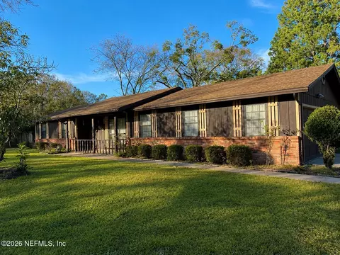 6348 Johnnie Cir E, Jacksonville, FL 32244