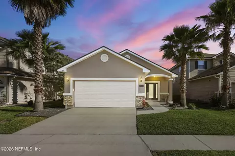62 Fernbrook Dr, Saint Johns, FL 32259