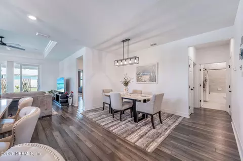 Dining - 212 Ethereal Sq, Yulee, FL 32097 photo 1 of 8