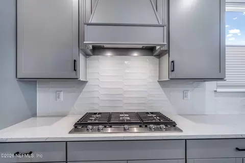 Kitchen - 212 Ethereal Sq, Yulee, FL 32097 photo 6 of 7