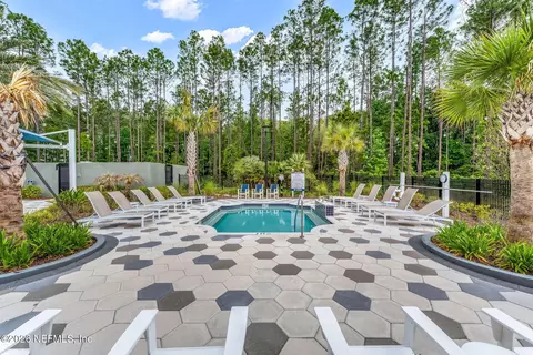 Exterior - 212 Ethereal Sq, Yulee, FL 32097 photo 10 of 12
