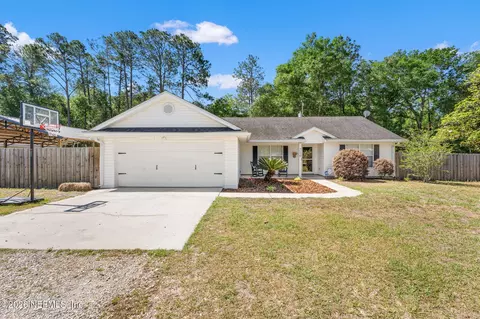 210 Owen Acres Dr, Macclenny, FL 32063