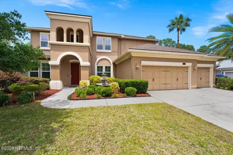 1216 Leith Hall Dr, Saint Johns, FL 32259