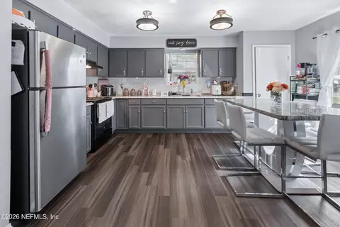 Kitchen - 232 Bradford Dr, Starke, FL 32091 photo 1 of 4