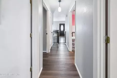 Entry Way - 232 Bradford Dr, Starke, FL 32091 photo 4 of 4