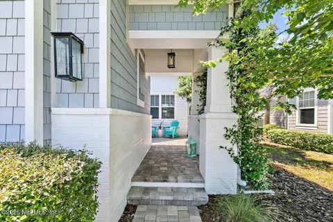 Exterior - 556 Timber Bridge Ln, Atlantic Beach, FL 32233 photo 2 of 15