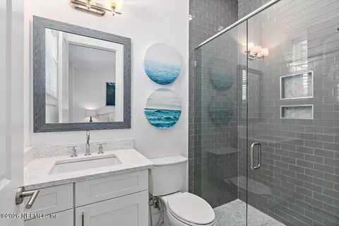 Bath - 556 Timber Bridge Ln, Atlantic Beach, FL 32233 photo 5 of 7