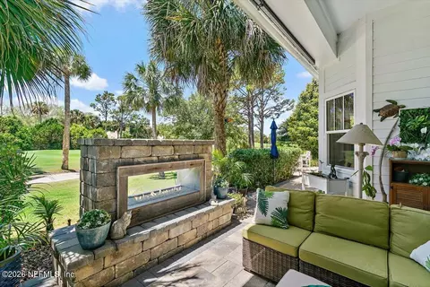 Exterior - 556 Timber Bridge Ln, Atlantic Beach, FL 32233 photo 10 of 15