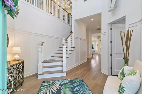 Entry Way - 556 Timber Bridge Ln, Atlantic Beach, FL 32233 photo 2 of 5