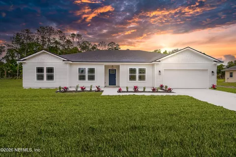 171 Estates Dr, Palatka, FL 32177