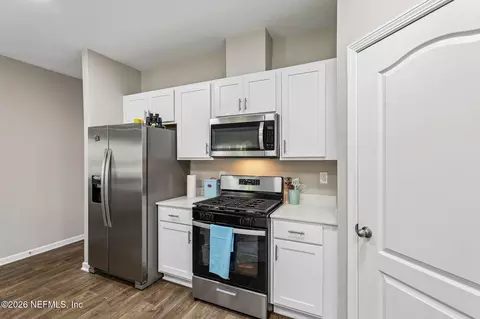 Kitchen - 75 Encanto Way, Saint Augustine, FL 32084 photo 5 of 6