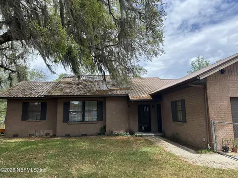 146 Kelley Smith School Rd, Palatka, FL 32177
