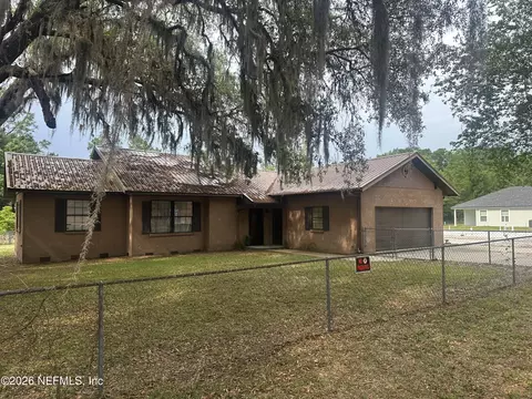 146 Kelley Smith School Rd, Palatka, FL 32177