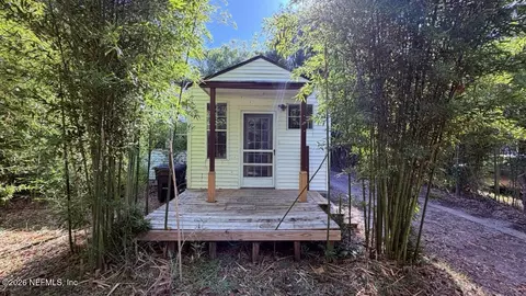 2737 Lake Shore Blvd, Jacksonville, FL 32210