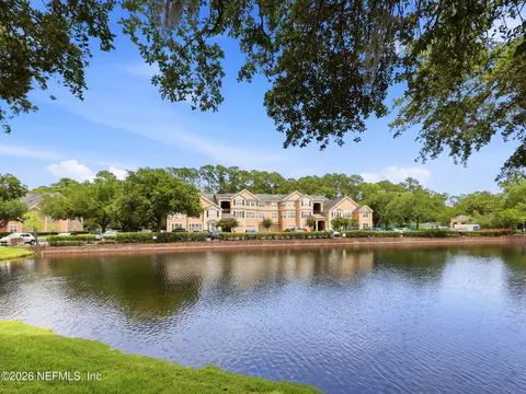 13810 Sutton Park Dr N #932, Jacksonville, FL 32224