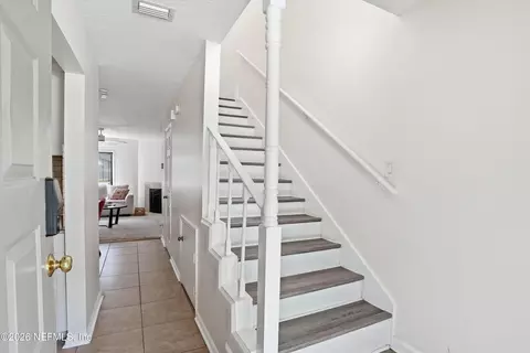 7701 Baymeadows Cir W #1077, Jacksonville, FL 32256