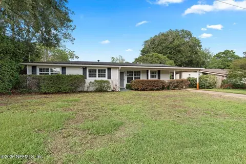 7935 Fresca St, Jacksonville, FL 32217
