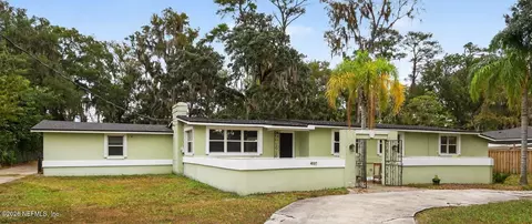 4157 Water Oak Ln, Jacksonville, FL 32210