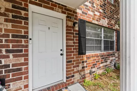 Exterior - 1508 Jordan St, Atlantic Beach, FL 32233 photo 1 of 6