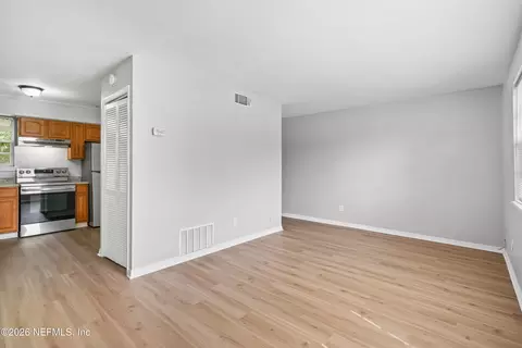 Living - 1508 Jordan St, Atlantic Beach, FL 32233 photo 2 of 5