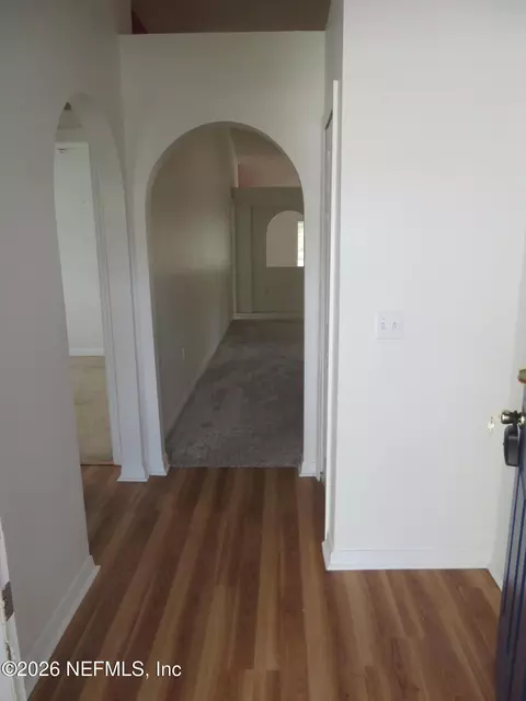 Entry Way - 495 Islamorada Dr S, Macclenny, FL 32063 photo 2 of 2